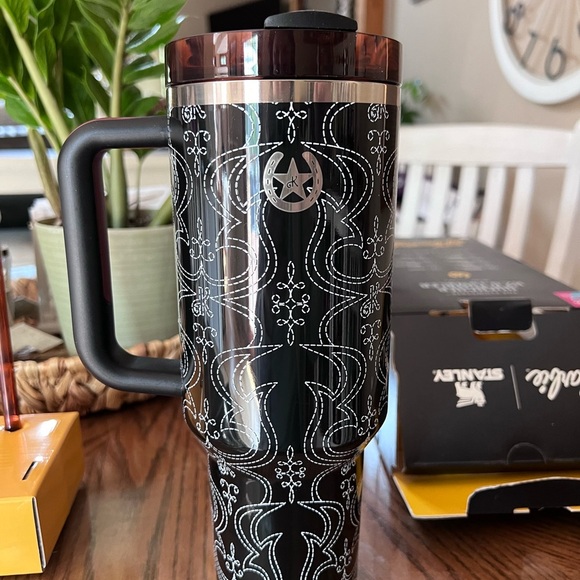 Barbie howdy Ken 40oz Stanley tumbler  brand new - Picture 6 of 13